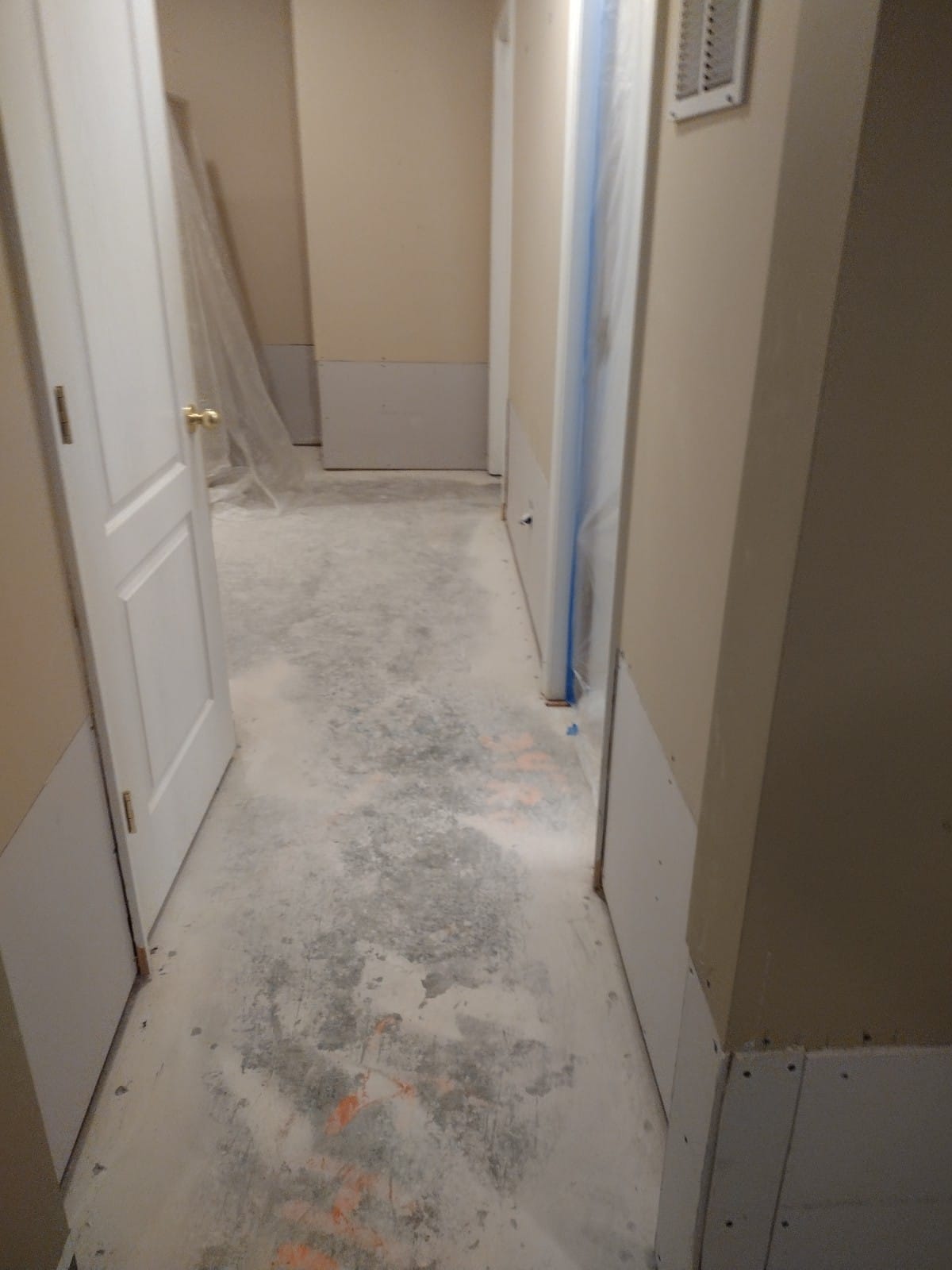 Bristol Va Basemen Drywall Work ,Painting Work And Flooring (35)