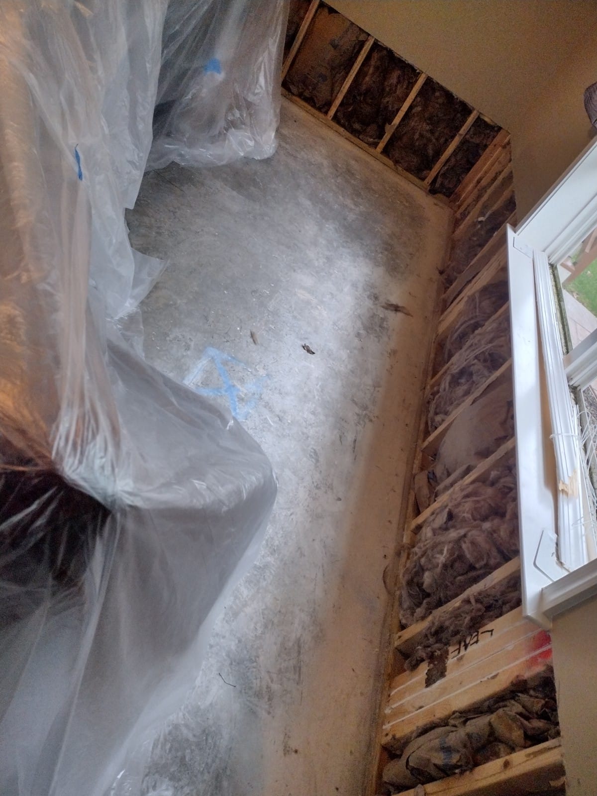 Bristol Va Basemen Drywall Work ,Painting Work And Flooring (38)