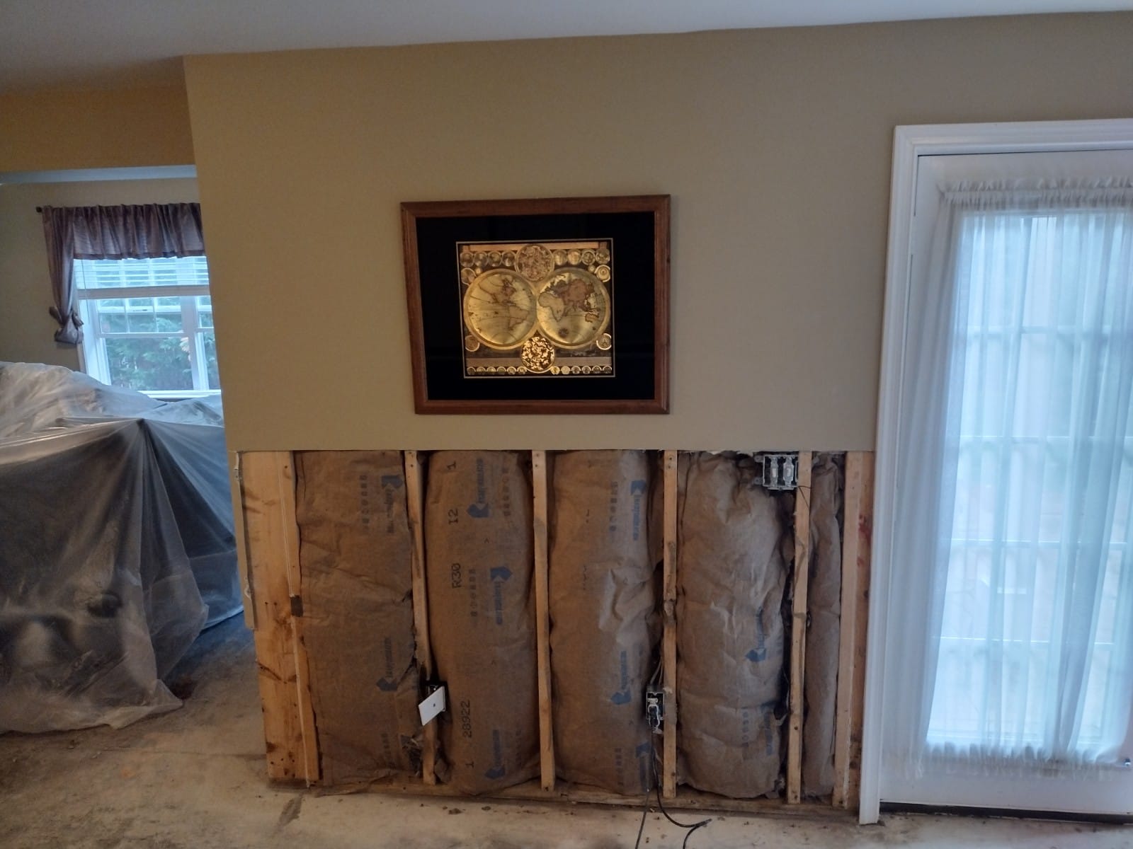 Bristol Va Basemen Drywall Work ,Painting Work And Flooring (40)